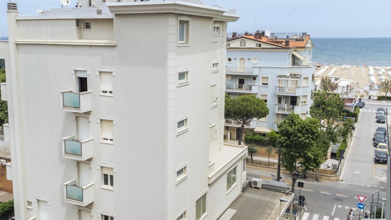 Hotel Rex Rimini Exterior photo