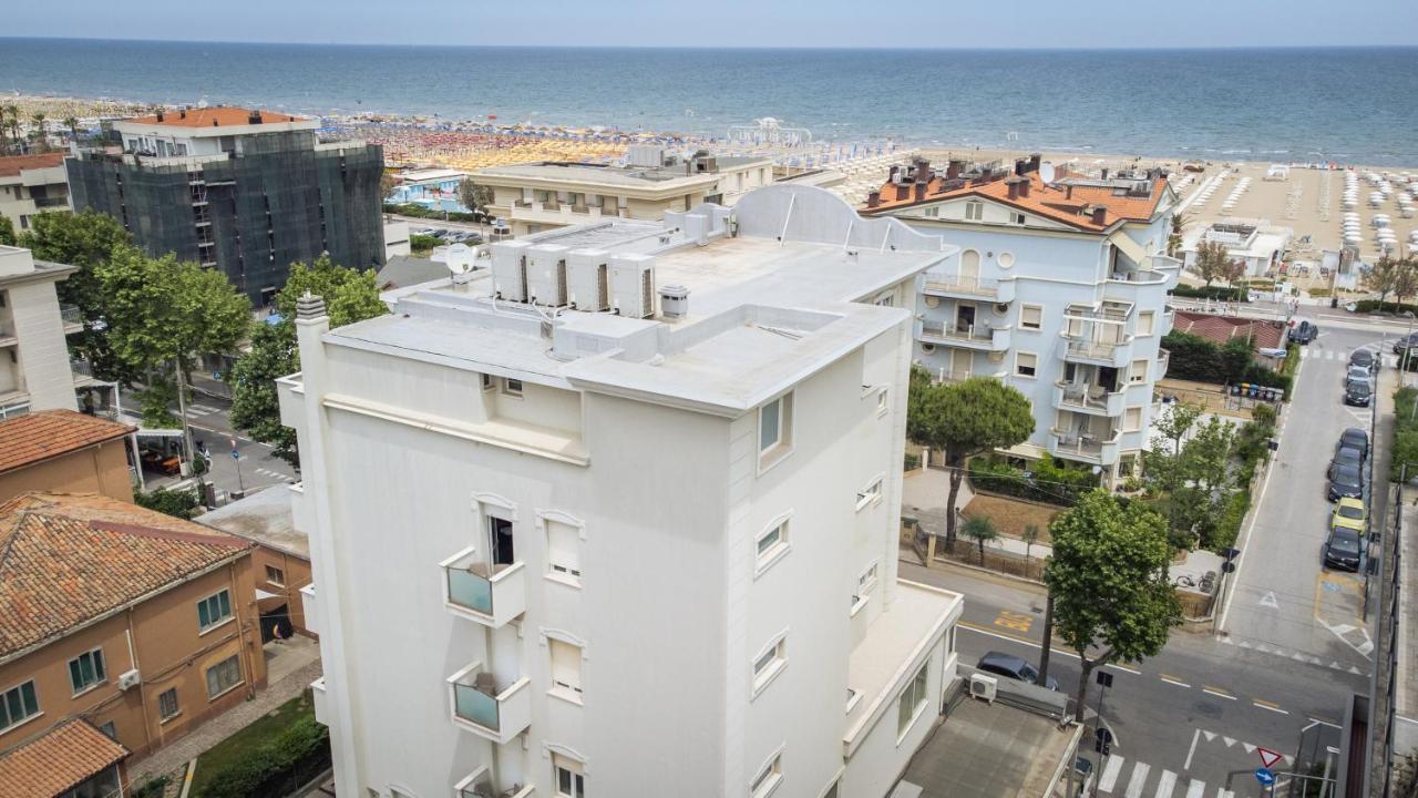 Hotel Rex Rimini Exterior photo
